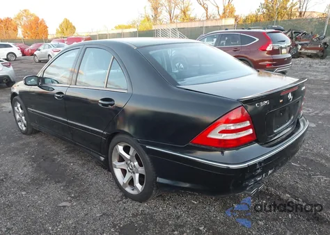 2007 Mercedes-Benz C 230 Sport from USA, damaged, VIN WDBRF52H57F879751